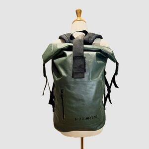 Filson Dry Backpack EUC